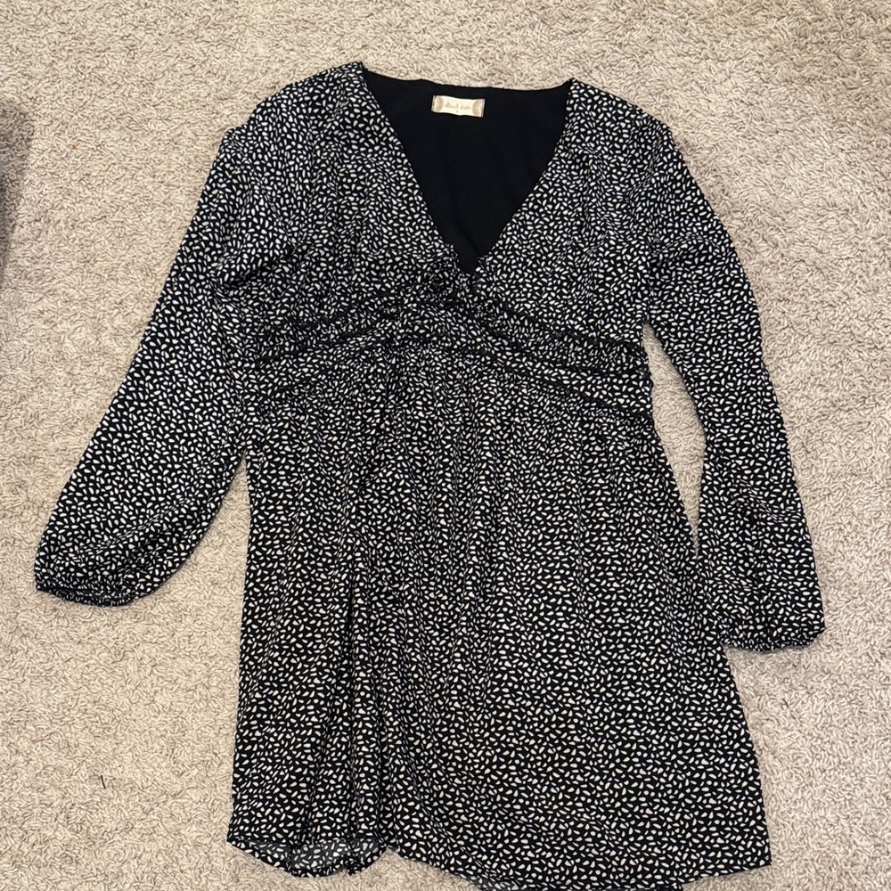 Altar'd State Black and White Long Sleeve Dress